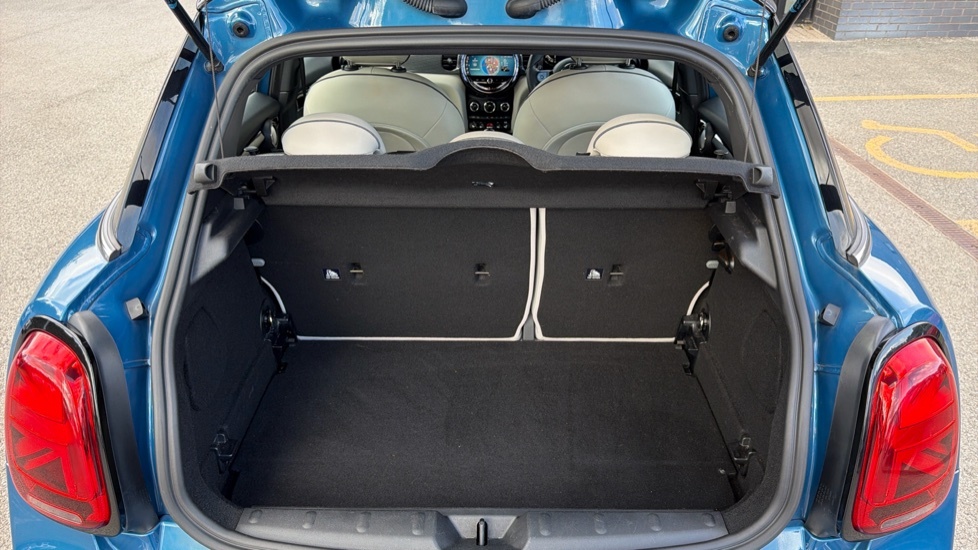 Mini Hatch 135Kw Cooper S Level 2 33Kwh Grey #13