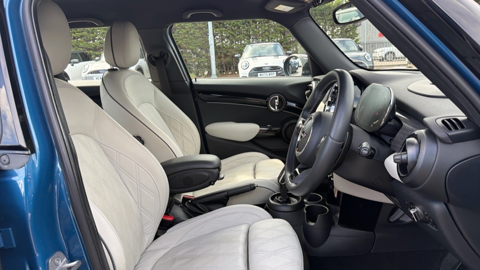 Mini Hatch 135Kw Cooper S Level 2 33Kwh Grey #11