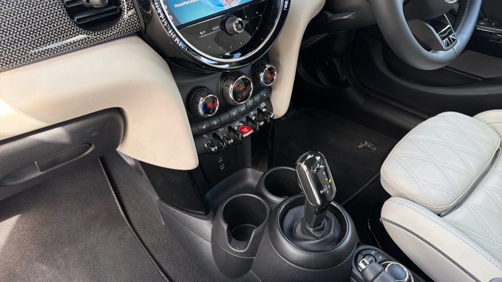Mini Hatch 135Kw Cooper S Level 2 33Kwh Grey #60