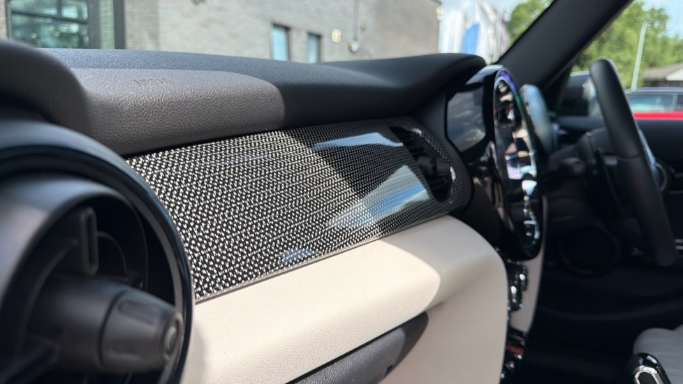 Mini Hatch 135Kw Cooper S Level 2 33Kwh Grey #59