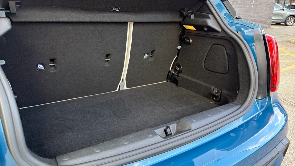 Mini Hatch 135Kw Cooper S Level 2 33Kwh Grey #35