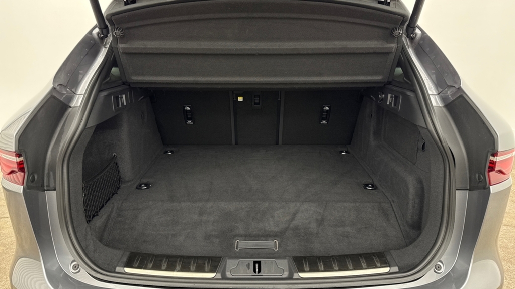 Jaguar F-Pace R-dynamic Hse Black Black #10