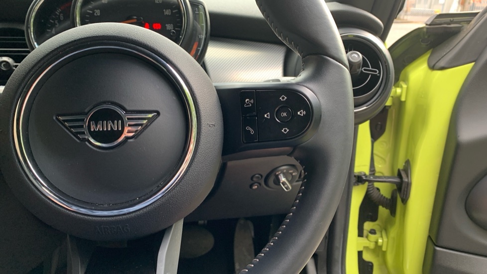 Mini Convertible 2.0 Cooper S Sport 2021 Yellow #18