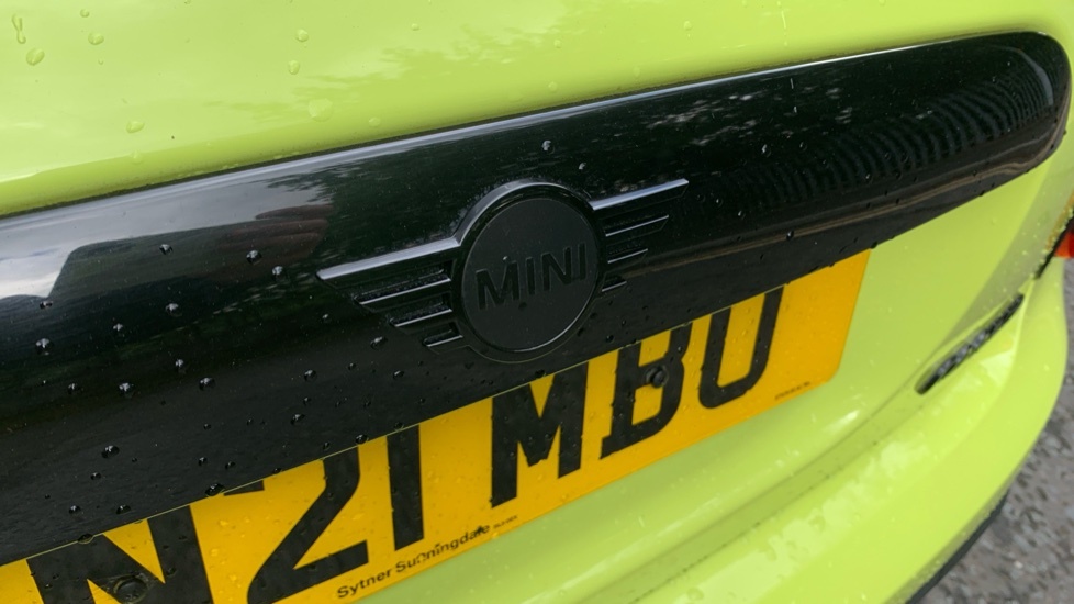 Mini Convertible 2.0 Cooper S Sport 2021 Yellow #39