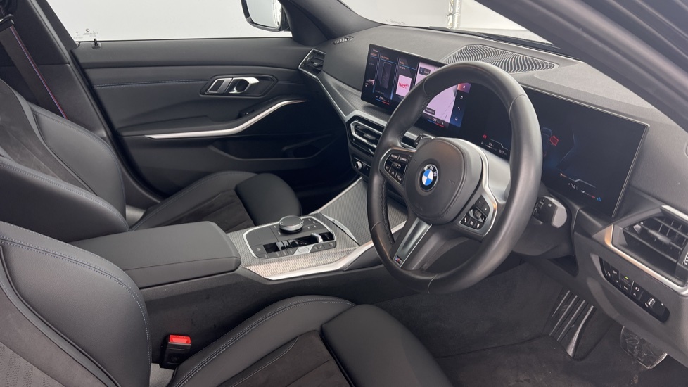 BMW 3 Series 320I M Sport Step Techpro Pack Blue #6