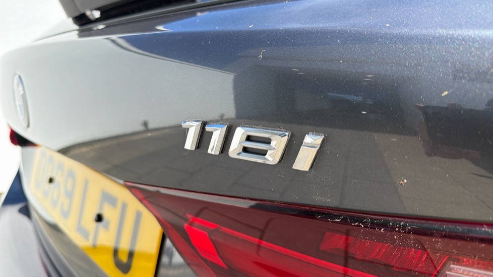 BMW 1 Series Se Black #29
