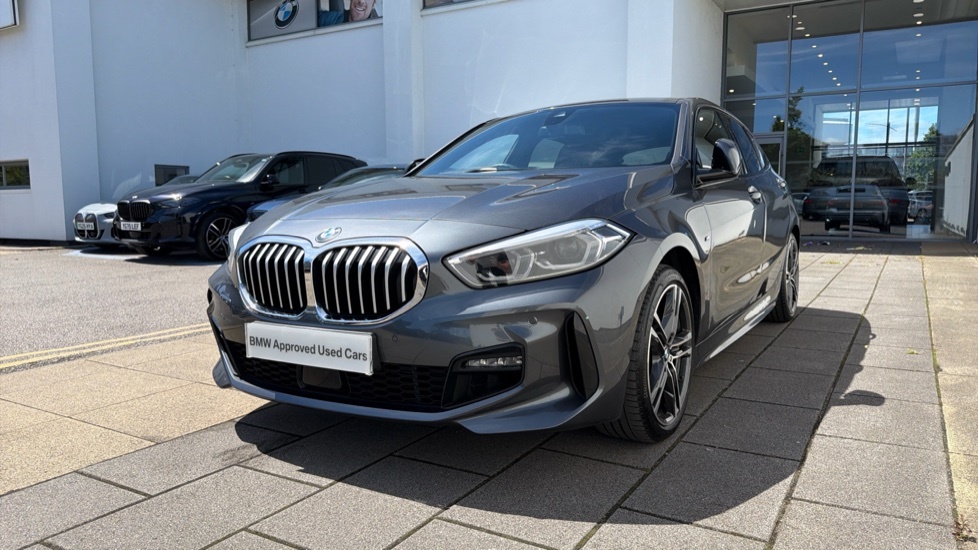 BMW 1 Series Se Black #23