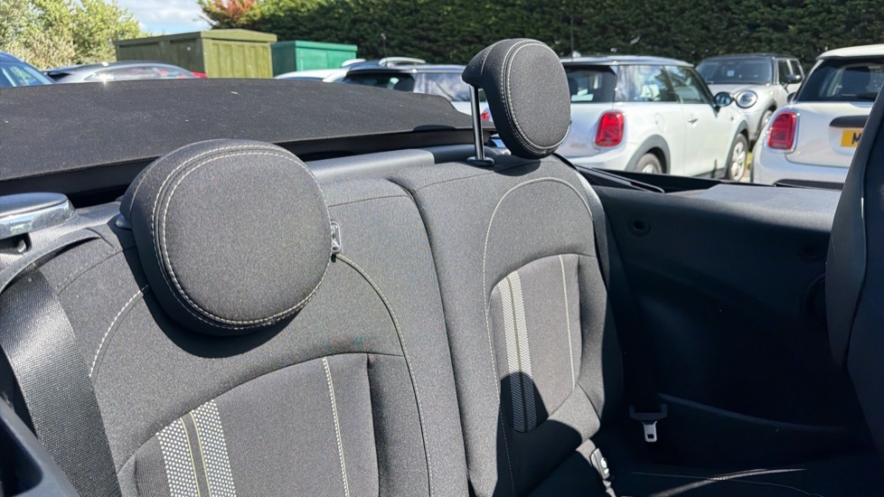 Mini Convertible 2.0 Cooper S Sport II Comfortnav Pack White #12
