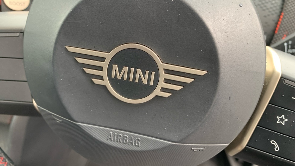 Mini Countryman S Classic White #56
