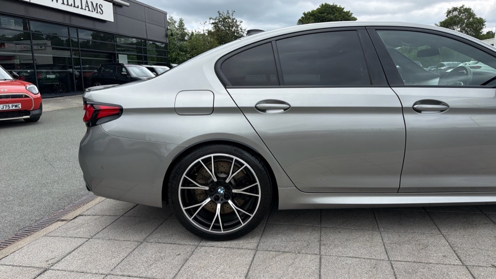 BMW M5 4.4L Competition Grey #29