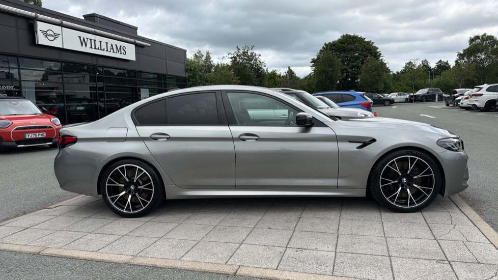 BMW M5 4.4L Competition Grey #30