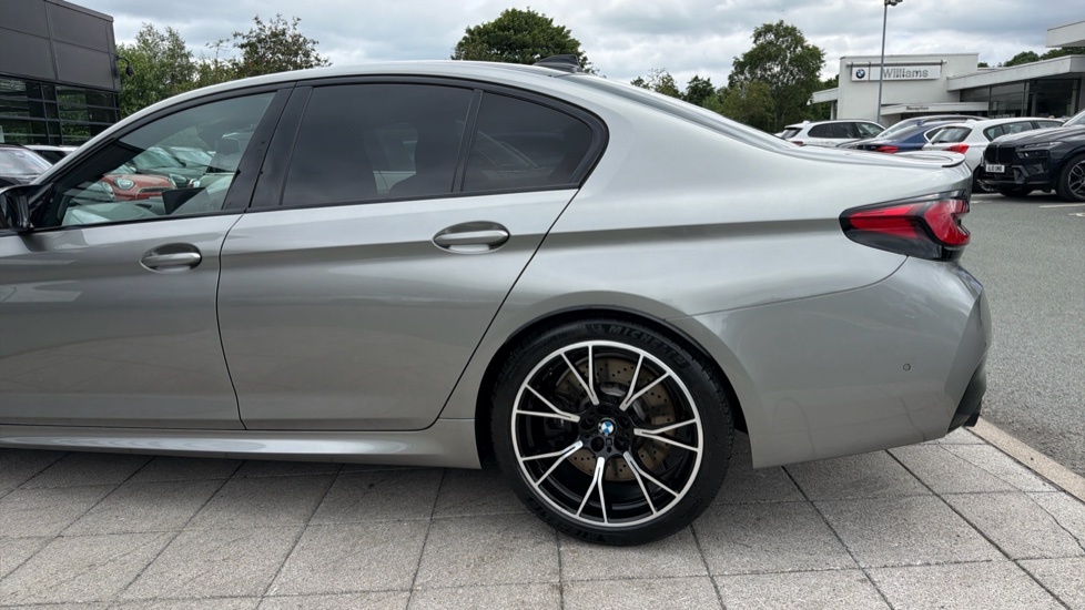 BMW M5 4.4L Competition Grey #41