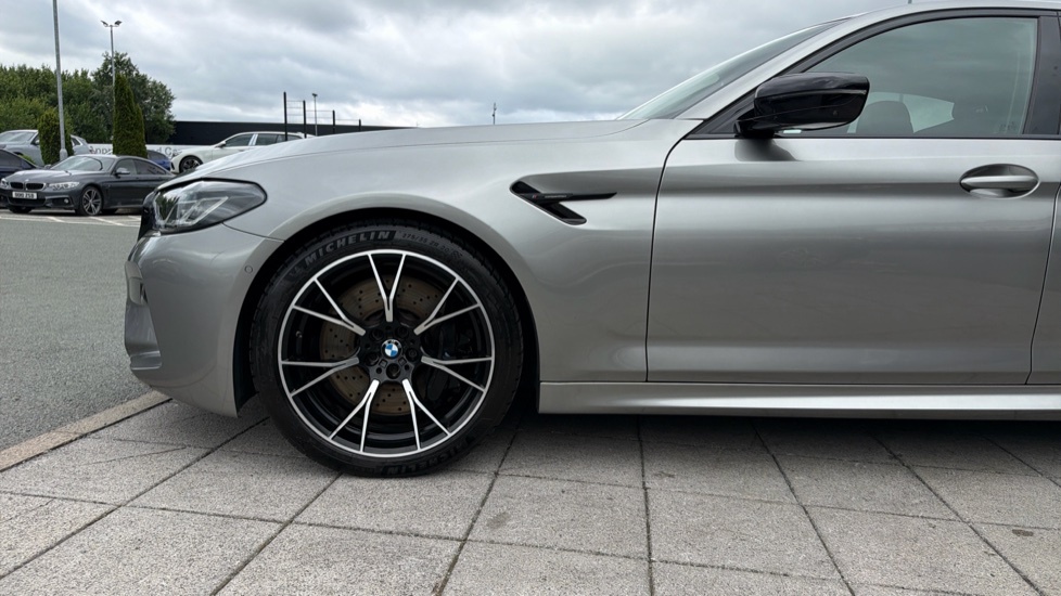 BMW M5 4.4L Competition Grey #38