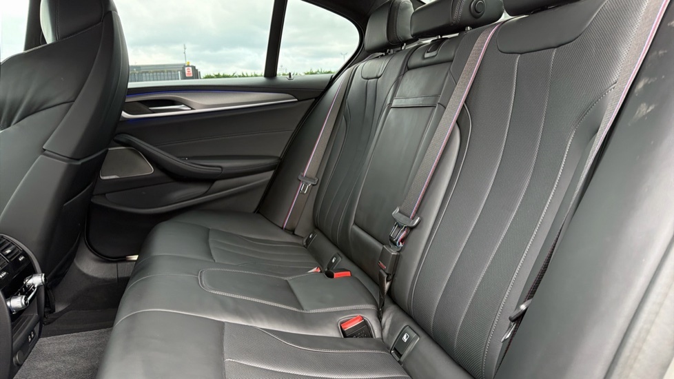 BMW M5 4.4L Competition Grey #12