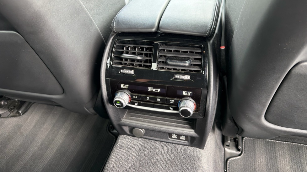 BMW M5 4.4L Competition Grey #56