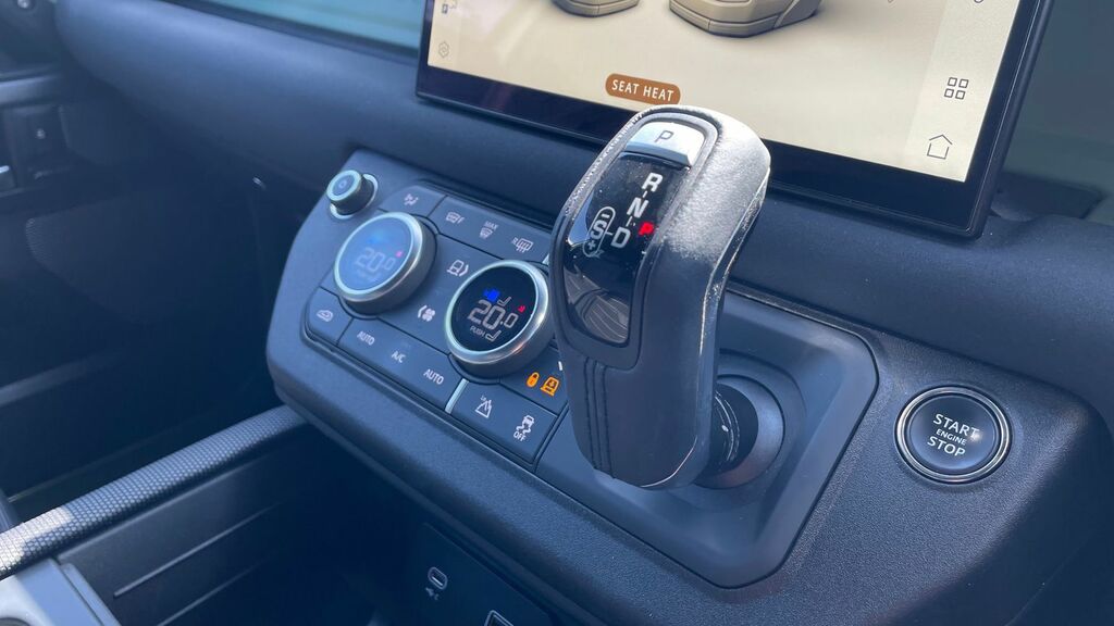 Land Rover Defender Defender Se D Mhev Black #13