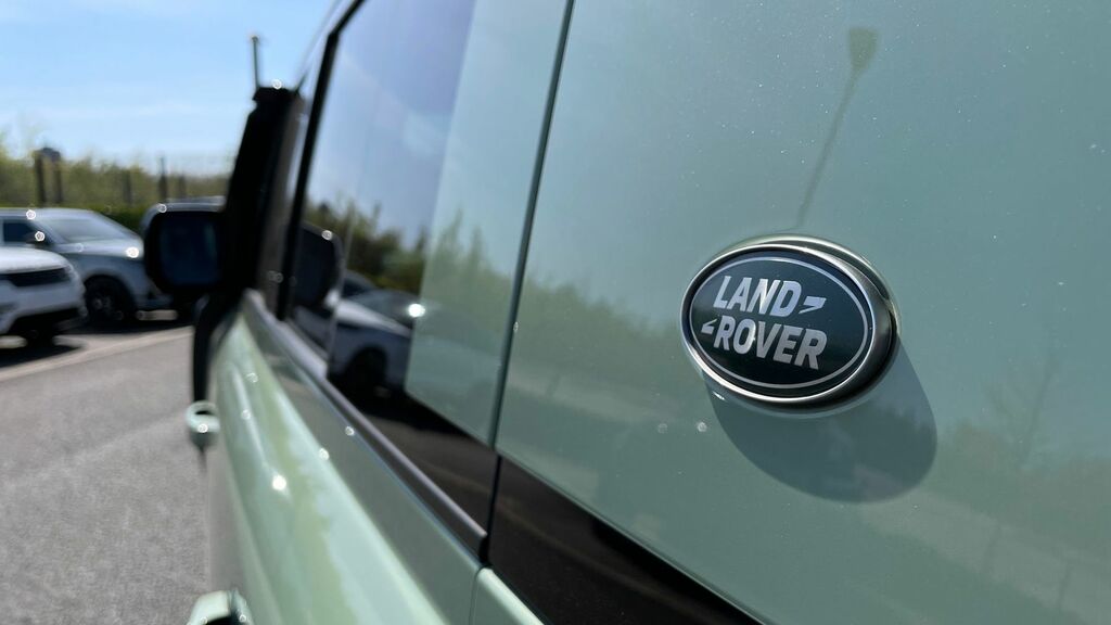 Land Rover Defender Defender Se D Mhev Black #32