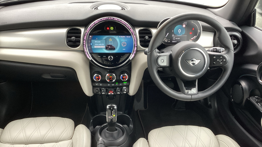 Mini Hatch F56 Mini 3-Door Cooper Exclusive Lci II Black #4