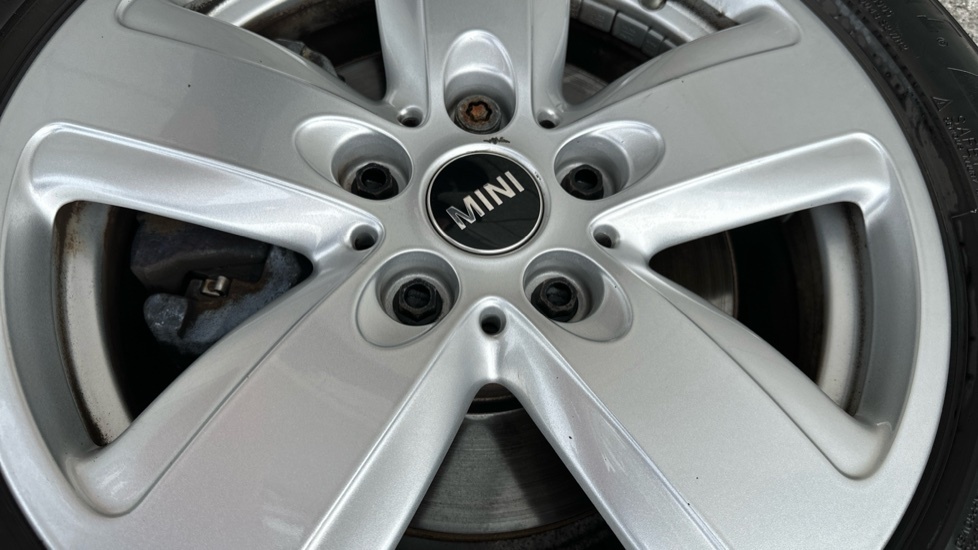 Mini Clubman Cooper Classic Silver #31