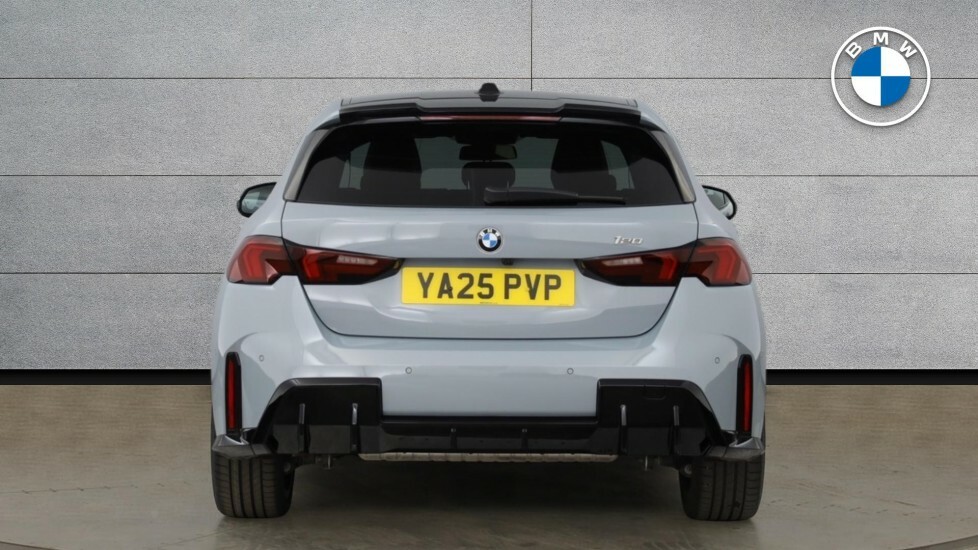 BMW 1 Series Sport White #15