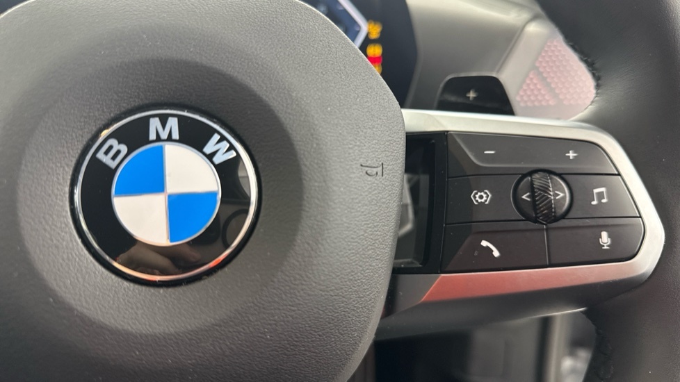 BMW 1 Series Sport White #18