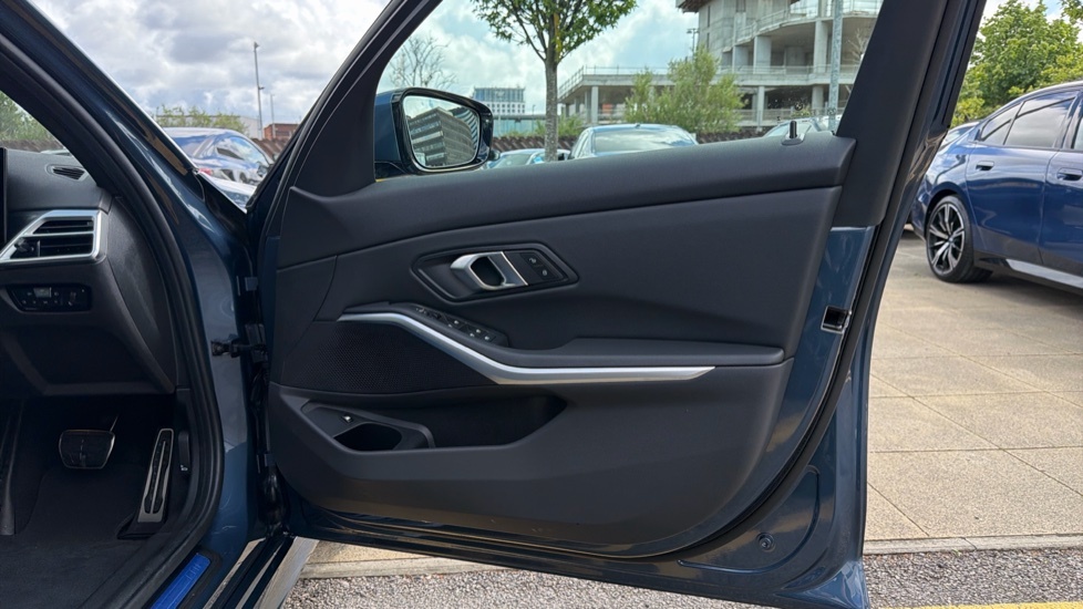 BMW 3 Series M340i Xdrive Mht Step Black #38
