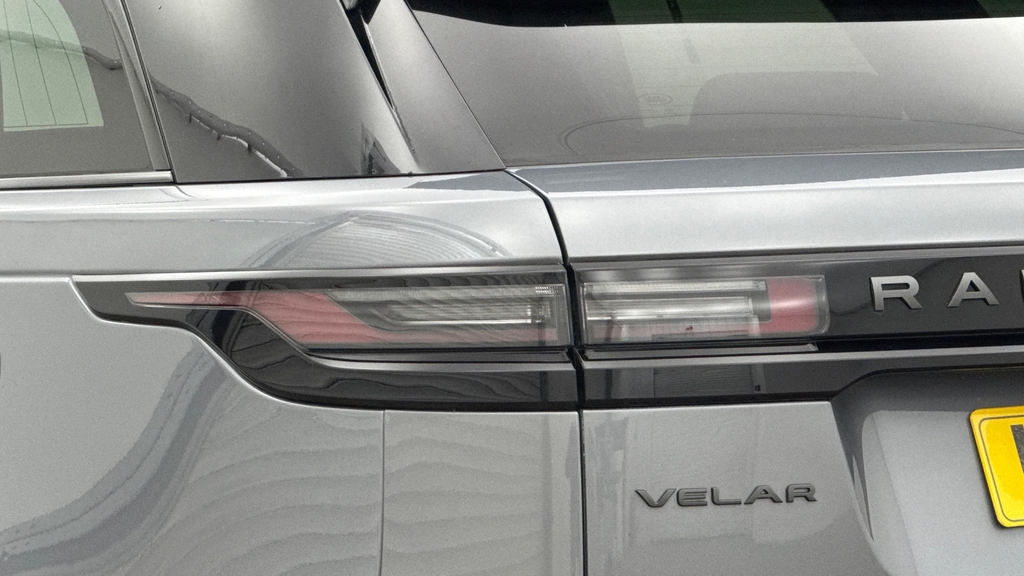 Land Rover Range Rover Velar 2L Dynamic Se Grey #19