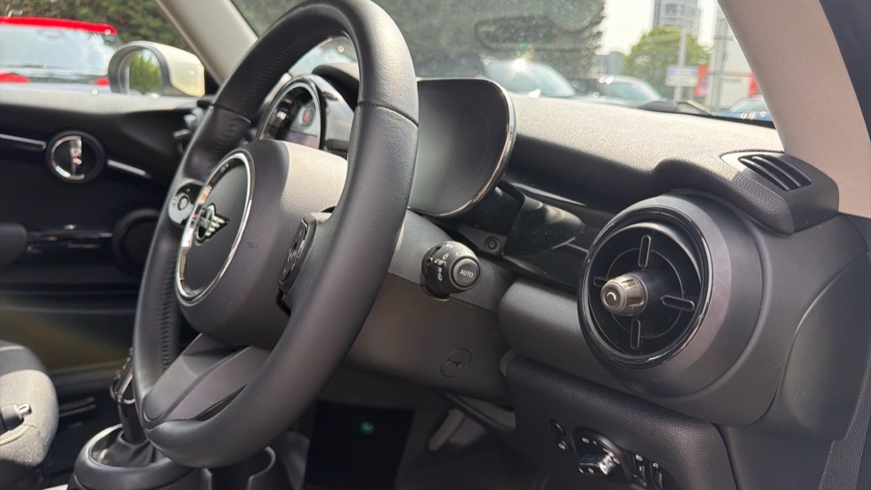 Mini Hatch F55 Mini 5-Door Cooper Exclusive Lci II Black #35
