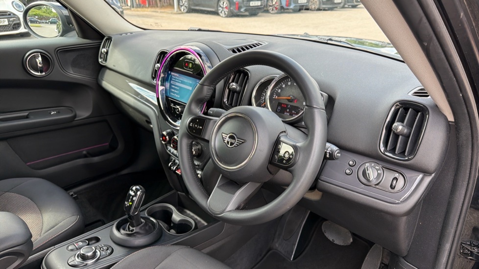 Mini Countryman 1.5 Cooper Exclusive Premium Plus White #6