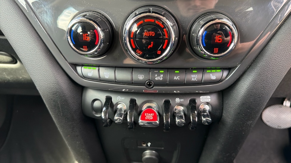 Mini Countryman 1.5 Cooper Exclusive Premium Plus White #46