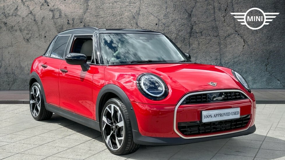 Mini Hatch 160Kw Se Sport 54Kwh 2025 Black #1