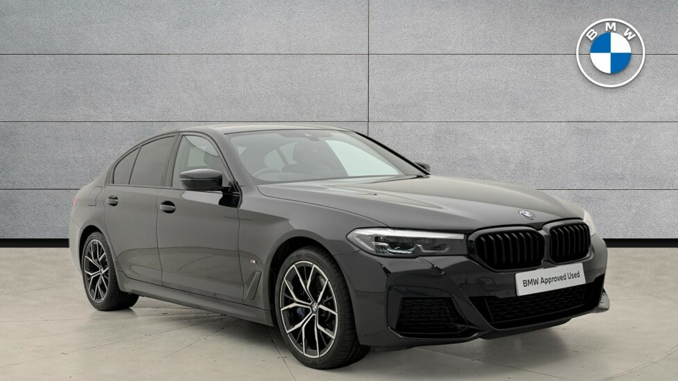 BMW 5 Series 520I Mht M Sport Step Pro Pack White #1