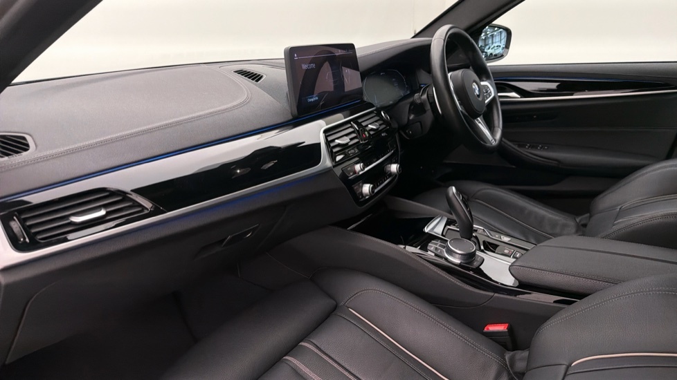 BMW 5 Series 520I Mht M Sport Step Pro Pack White #7
