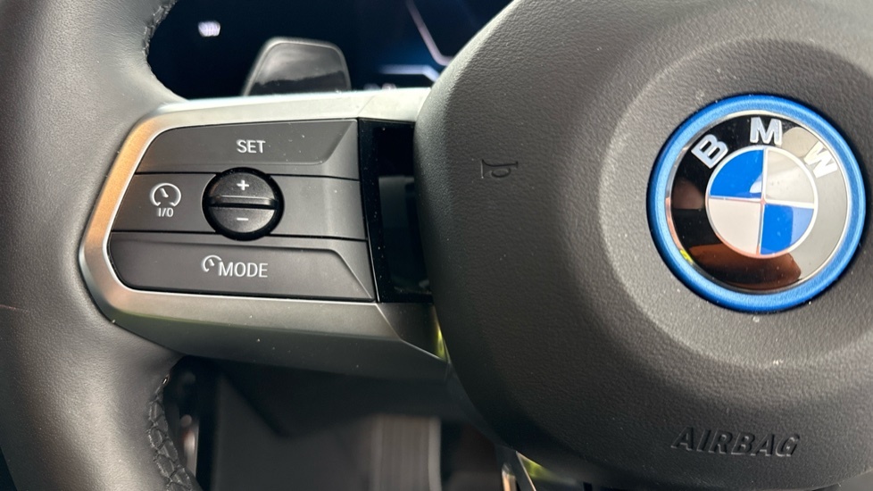 BMW iX2 20 66.5Kwh Shadow Edition Edrive 11Kw Ch  #17