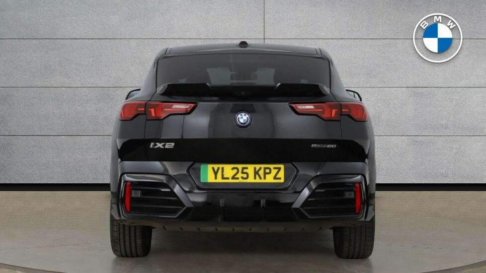 BMW iX2 20 66.5Kwh Shadow Edition Edrive 11Kw Ch  #15