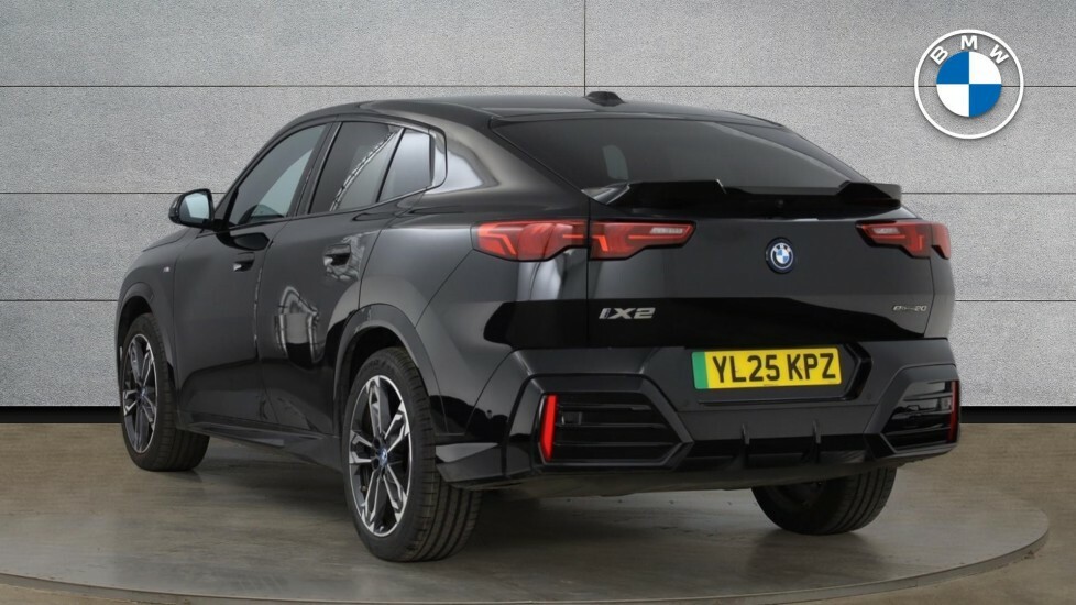 BMW iX2 20 66.5Kwh Shadow Edition Edrive 11Kw Ch  #2