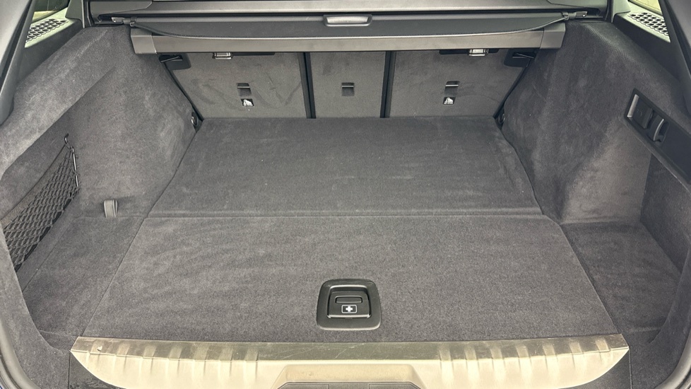 BMW 3 Series 320I M Sport Step #13