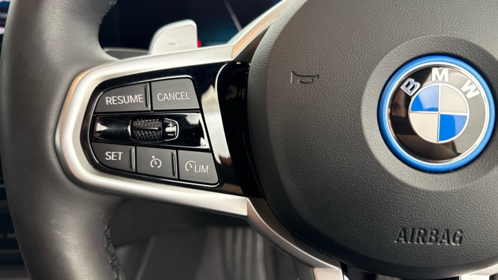 BMW 3 Series 320I M Sport Step #17