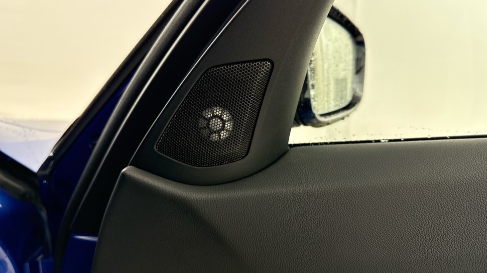 BMW 3 Series 320I M Sport Step #20