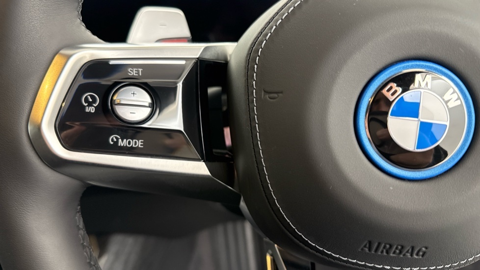 BMW 7 Series M760e Xdrive Ultimate Pack Black #17