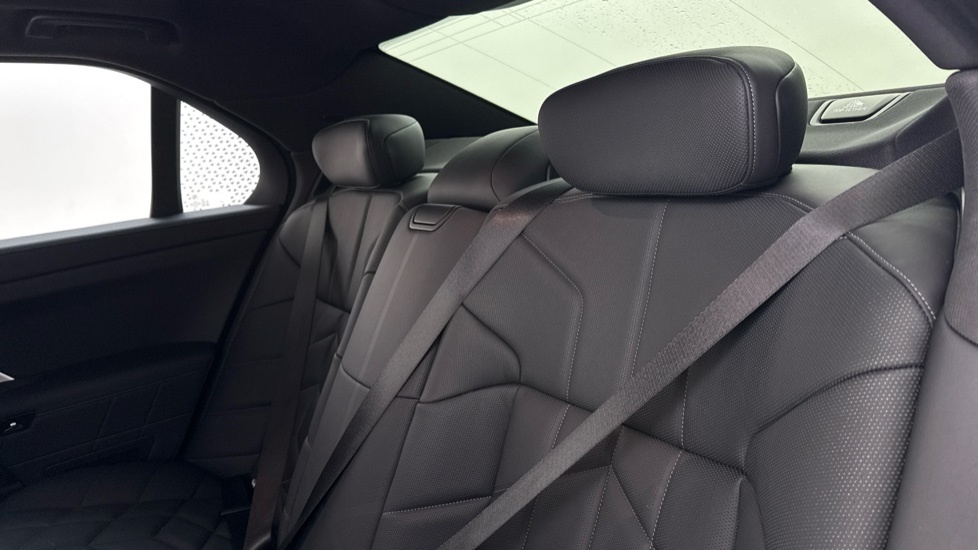 BMW 7 Series M760e Xdrive Ultimate Pack Black #12