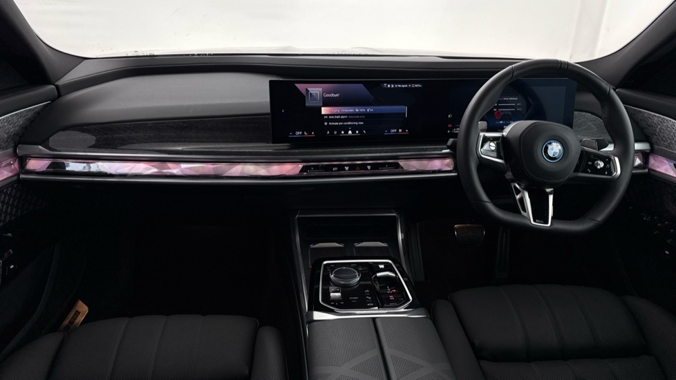 BMW 7 Series M760e Xdrive Ultimate Pack Black #4