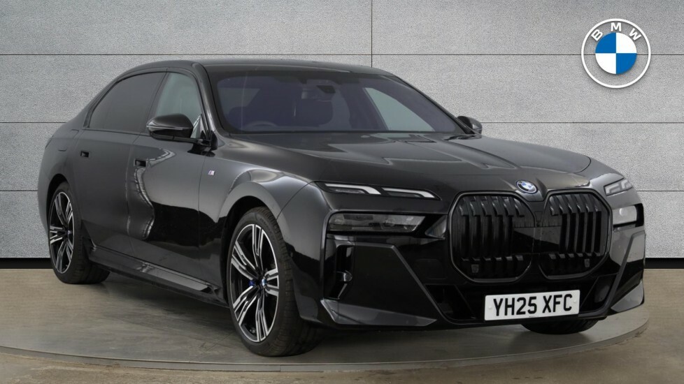 BMW 7 Series M760e Xdrive Ultimate Pack Black #1
