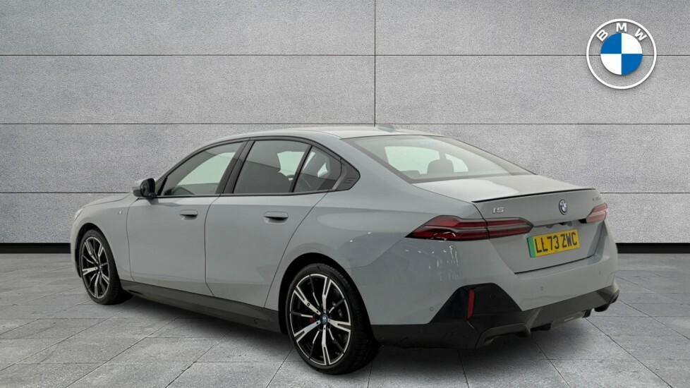 BMW i5 442Kw M60 Xdrive 84Kwh Grey #2