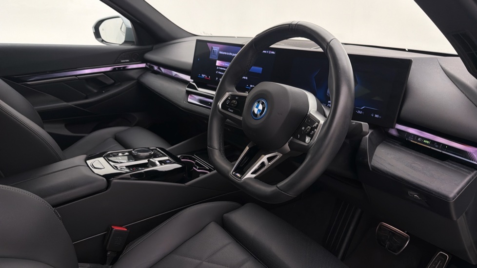 BMW i5 442Kw M60 Xdrive 84Kwh Grey #6