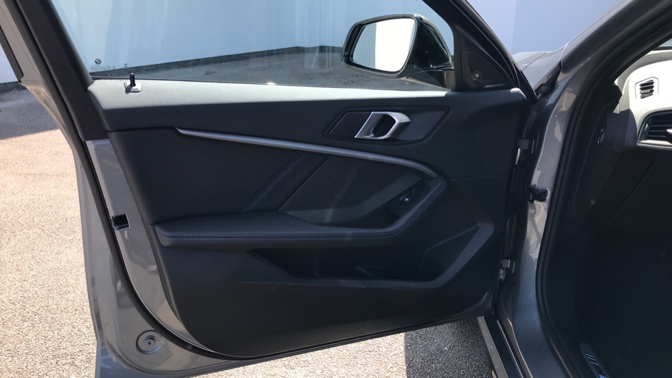 BMW 1 Series Hatchback Grey #33