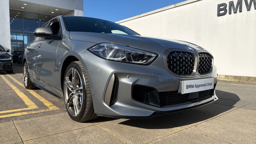 BMW 1 Series Hatchback Grey #50