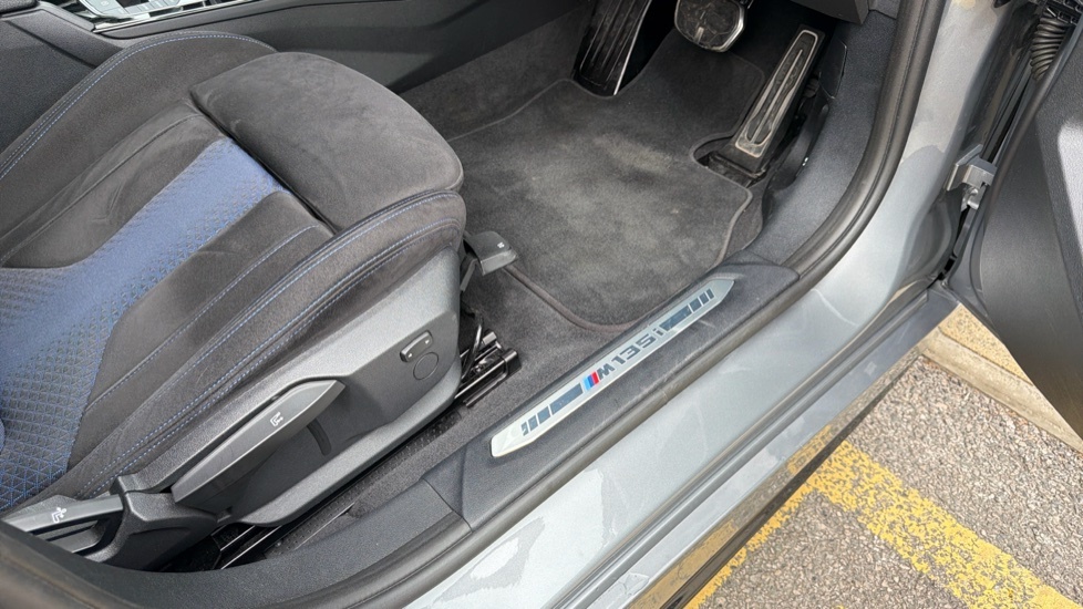 BMW 1 Series Hatchback Grey #91