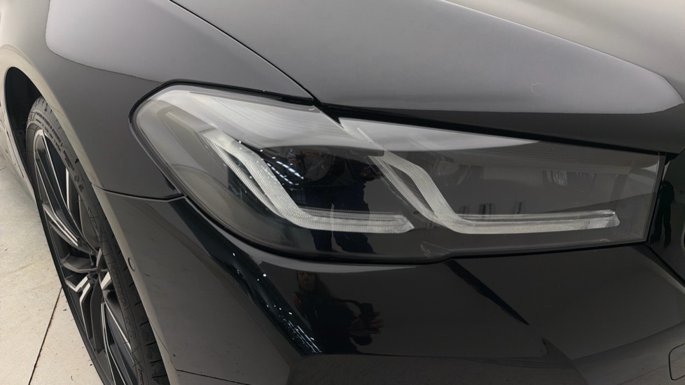 BMW 5 Series 2022 22 M Grey #40