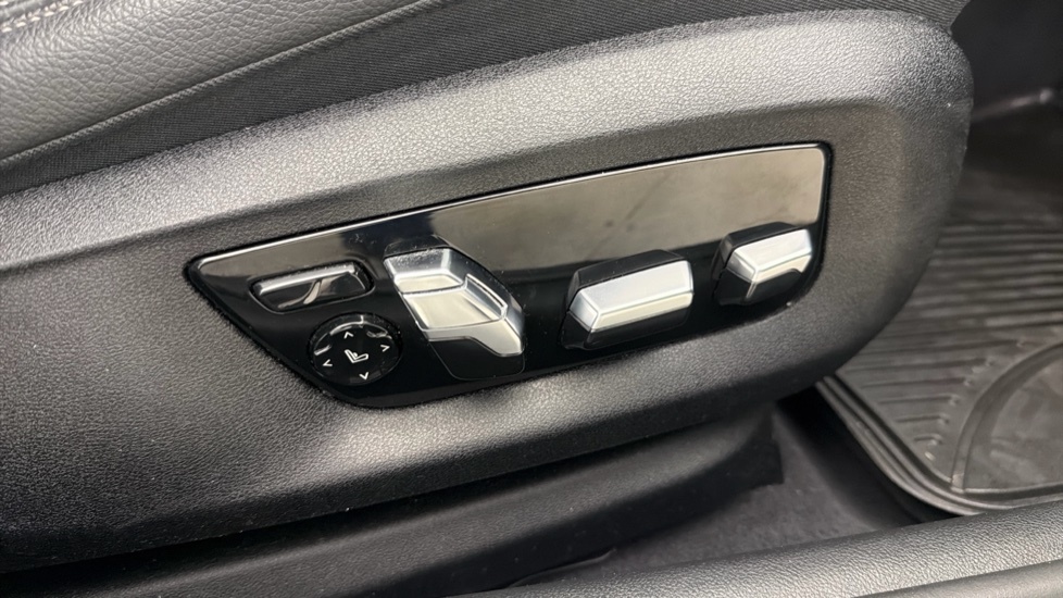 BMW 5 Series 2022 22 M Grey #37
